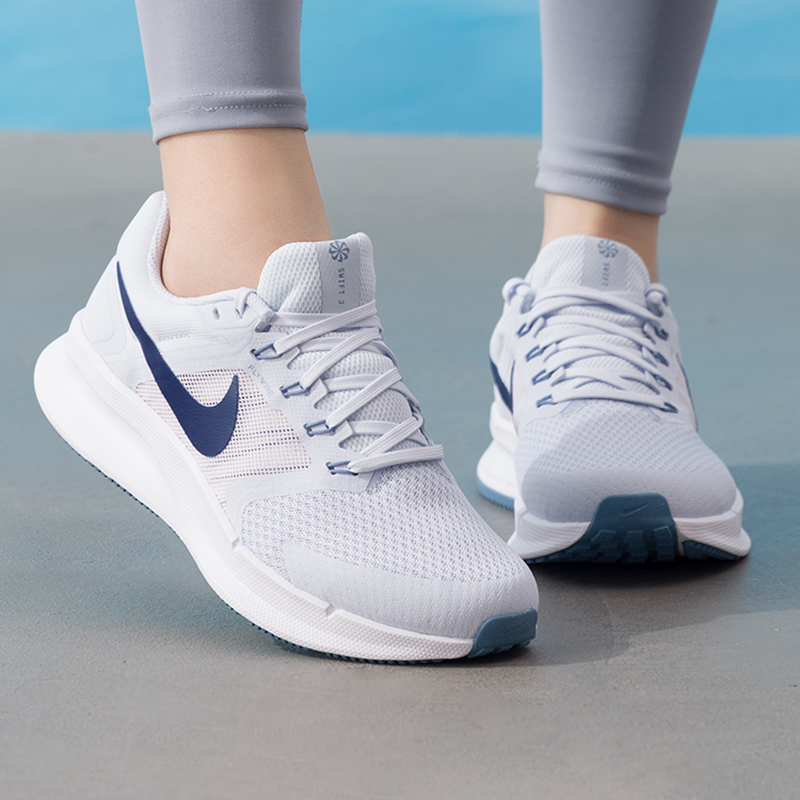 Scarpe da donna Nike originali - Lightweight Road Running Shoes recensione e prezzo