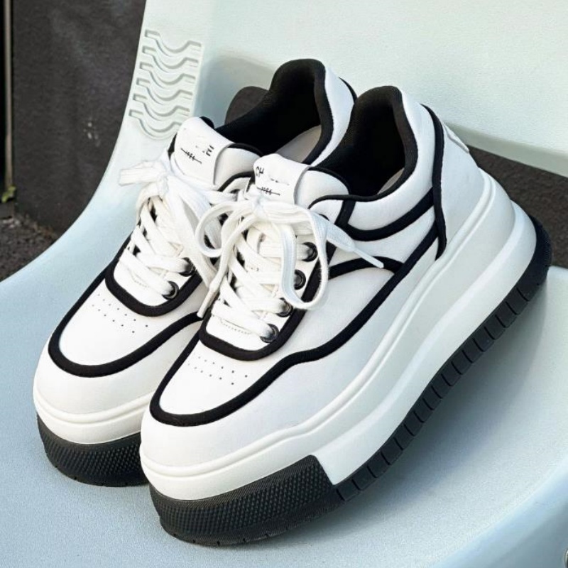 Nuove Scarpe da Donna in Pelle - Running Shoes recensione e prezzo