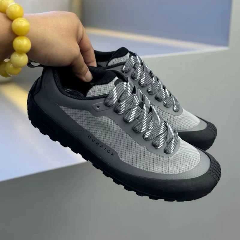 Sneakers basse da uomo antisci - Knit Fabric Lace Up Sneakers recensione e prezzo